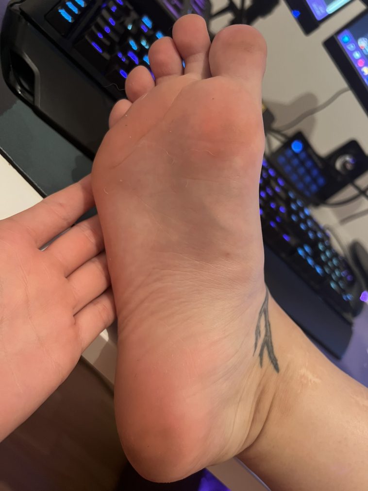 Collieesi Onlyfans Sexy Twitch Streamer Feet Photos Gotanynudes